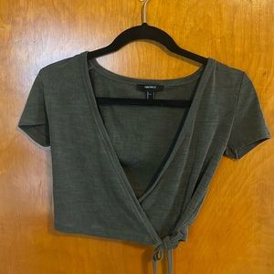 Wrap and tie top